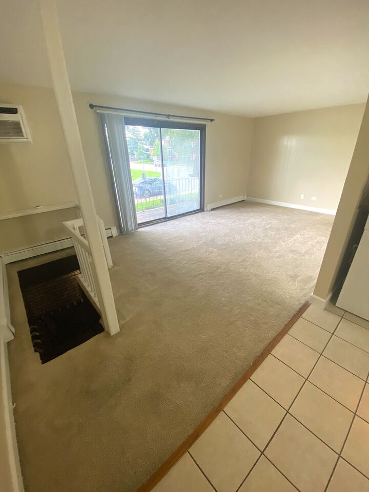 Property Photo: 1412 Willow Lane 2 IL 60559