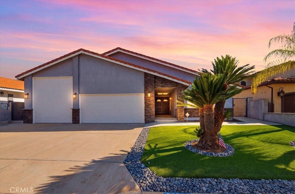 Property Photo: 22796 Water View CA 92587