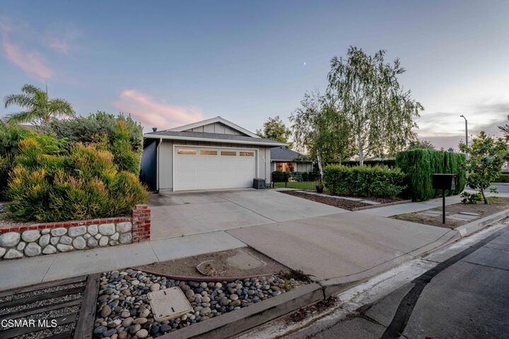 Property Photo:  3062 Barnes Street  CA 93065 
