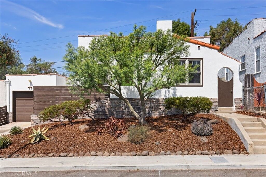 Property Photo:  853 Banks Court Drive  CA 90042 