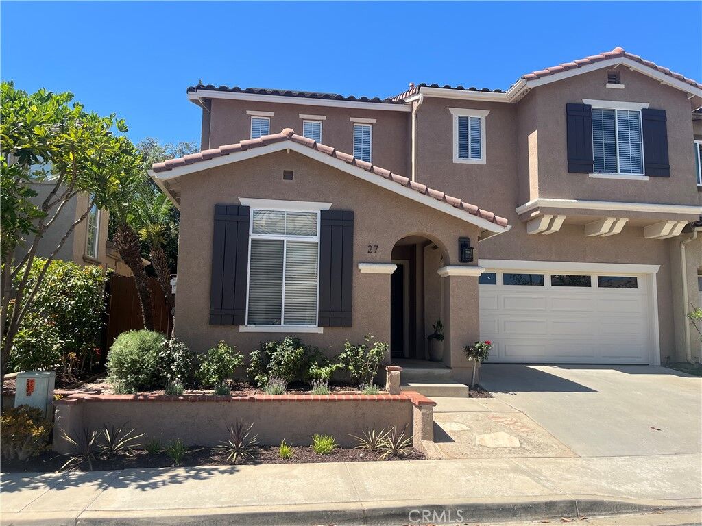 Property Photo:  27 Las Cruces  CA 92688 