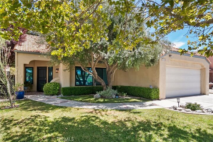 Property Photo:  44236 27th W  CA 93536 