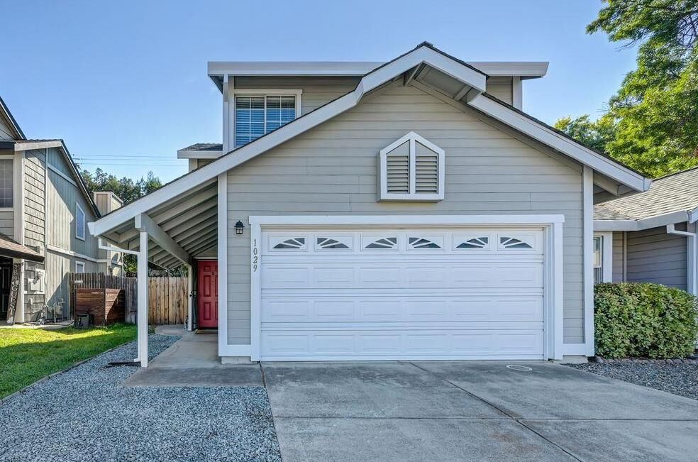 Property Photo:  1029 Cirby Oaks Way  CA 95678 