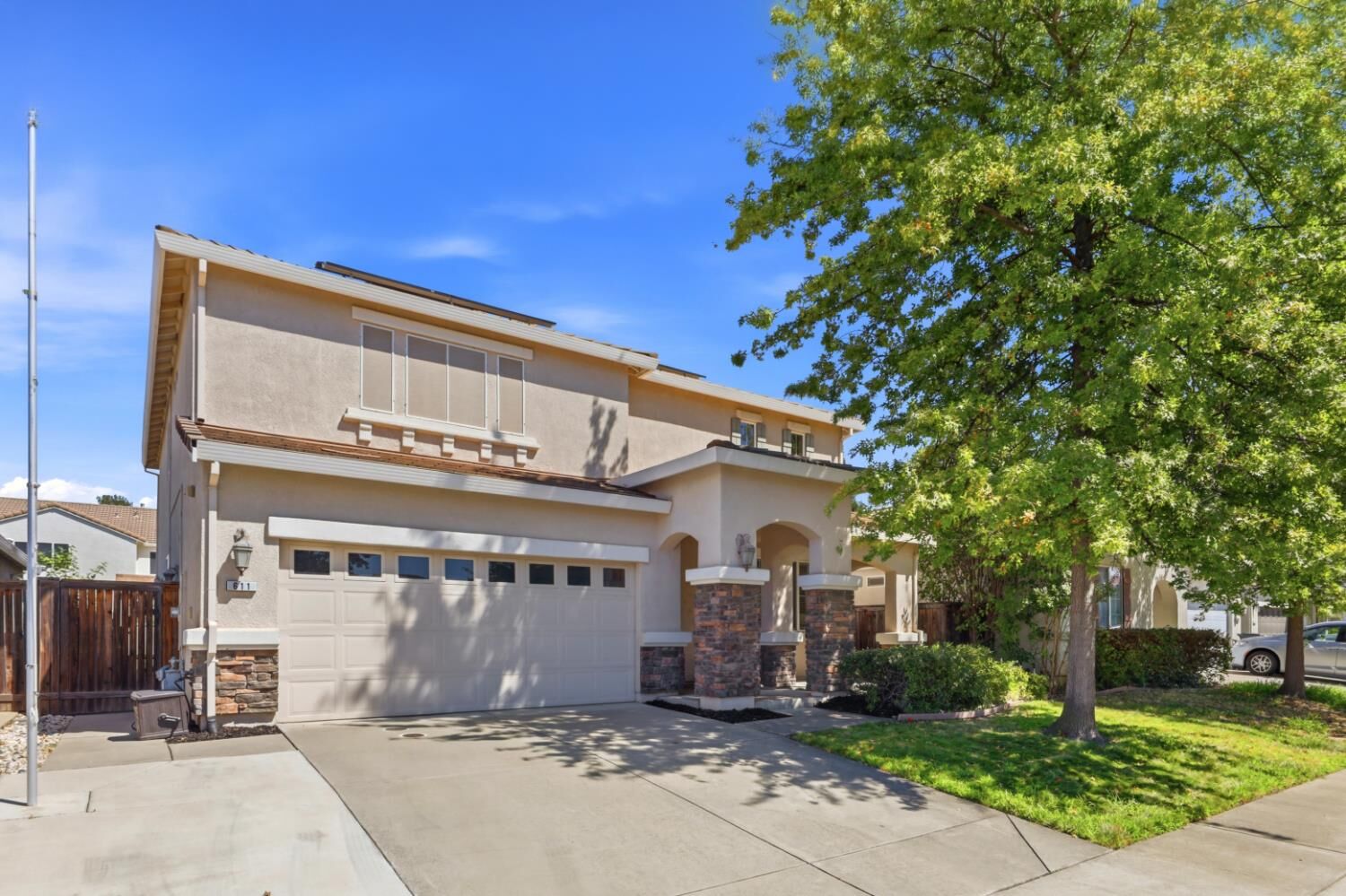 Property Photo:  611 Tara Bella Drive  CA 95648 