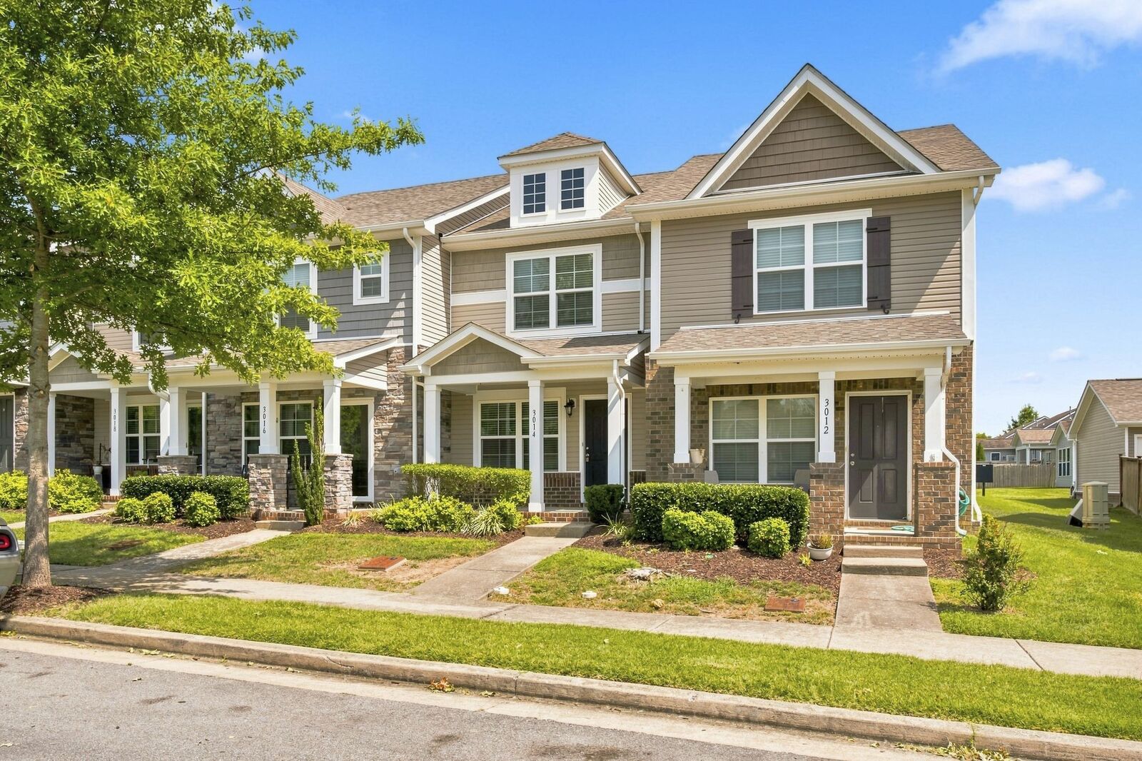 Property Photo:  3014 Friars Trl  TN 37076 