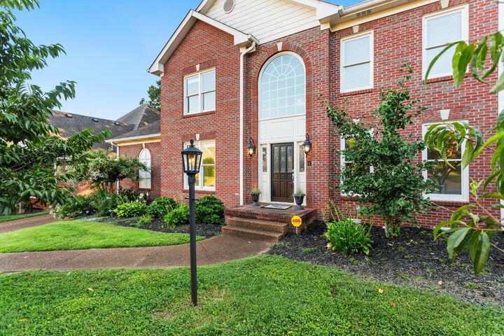 Property Photo:  113 Doral Ln  TN 37075 
