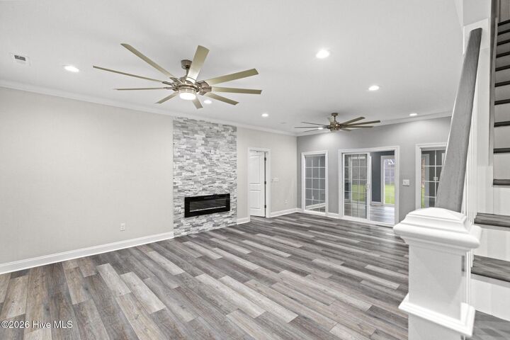 Property Photo: 407 King Richard Court NC 28546