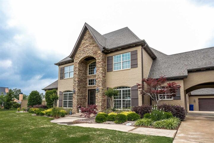 Property Photo:  408 Ashford Drive  AR 72404 