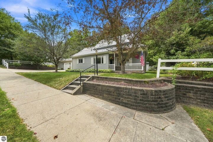 Property Photo: 1126 Laurel Street MI 49601