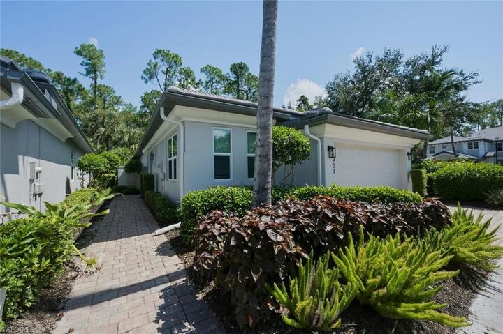 Property Photo: 1903 Tarpon Bay Dr N 134 FL 34119