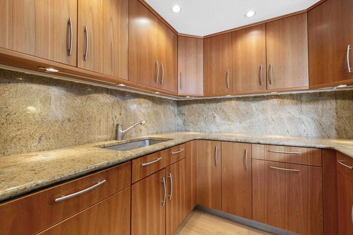 Property Photo:  23 Bay Tree Lane  NH 03753 