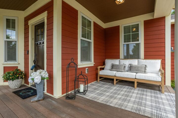Property Photo:  15704 Duck Pond Way  MN 55124 