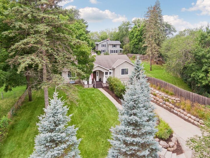 Property Photo:  5112 Willow Lane  MN 55345 