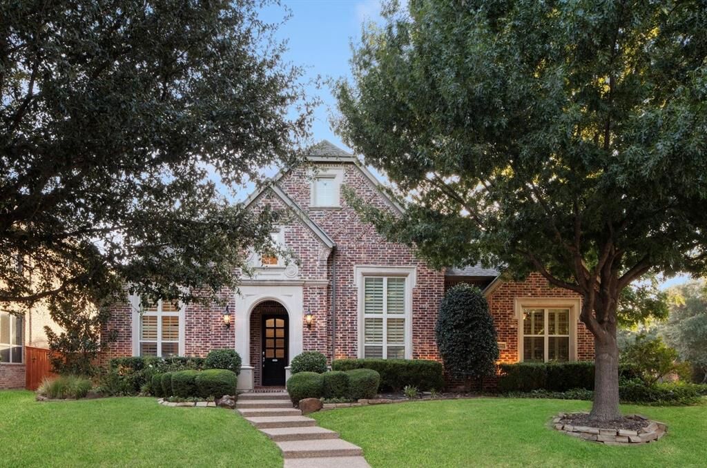 Property Photo: 9114 Parson Drive TX 76226