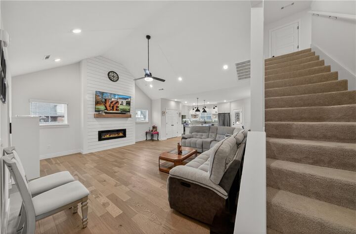 Property Photo:  4501 SW Culture Street  AR 72713 