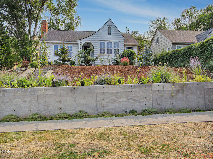 Property Photo: 1345 Pacific Terrace OR 97601