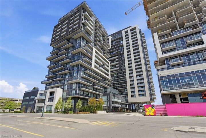 2087 Fairview Street 2002 — photo 1