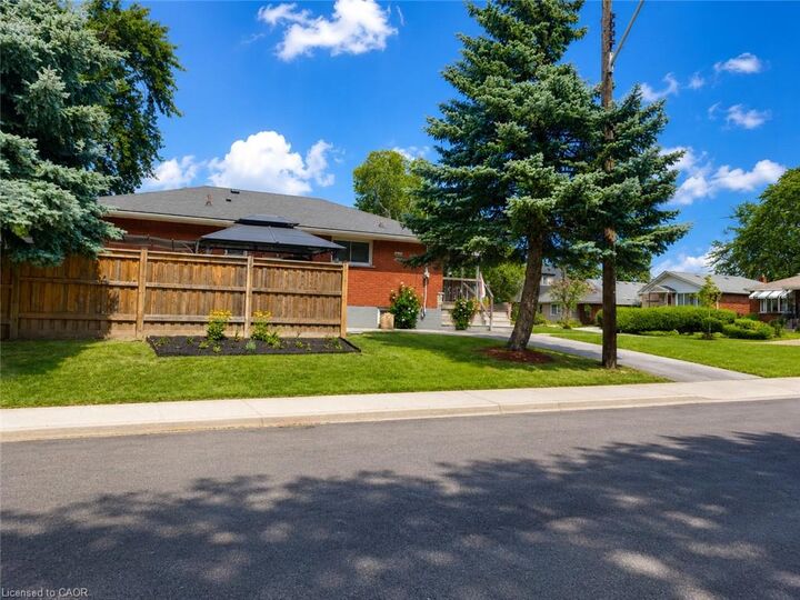 Property Photo: 144 Rendell Boulevard ON L8T 3P6