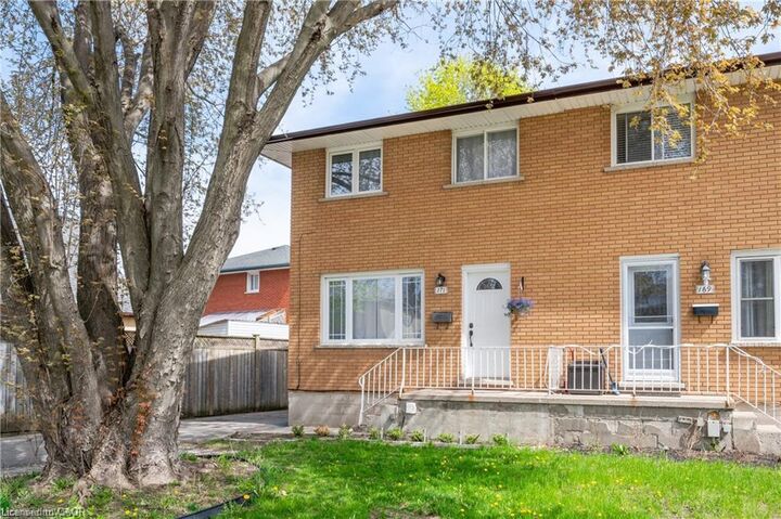 Property Photo:  171 Kinzie Avenue Upper Unit  ON N2A 2J9 