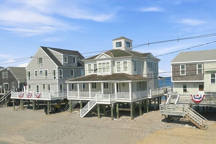 Property Photo:  2 Cliff Rd S  MA 02066 