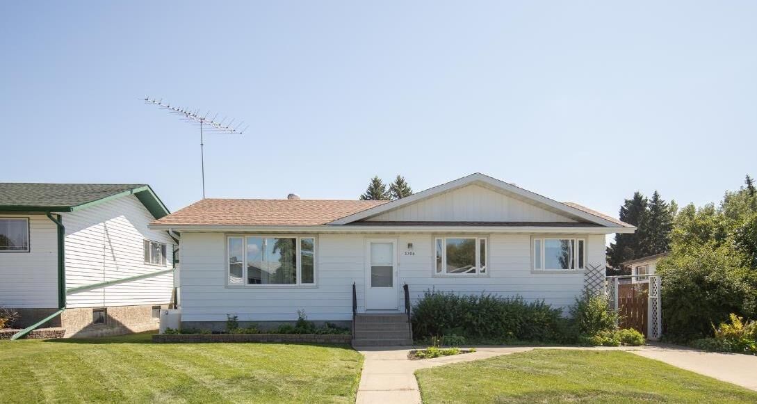 Property Photo:  3706 51 Avenue  AB T4G 1H6 