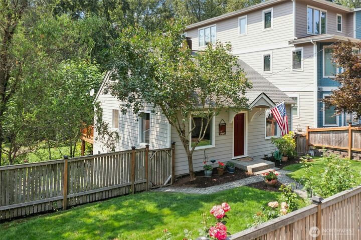 Property Photo: 18011 83rd Avenue NE WA 98028