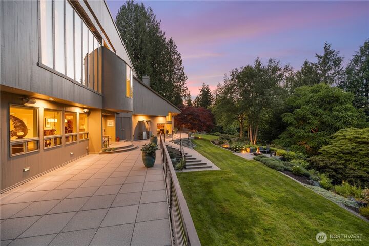 Property Photo: 14940 Benson Heights Place WA 98232