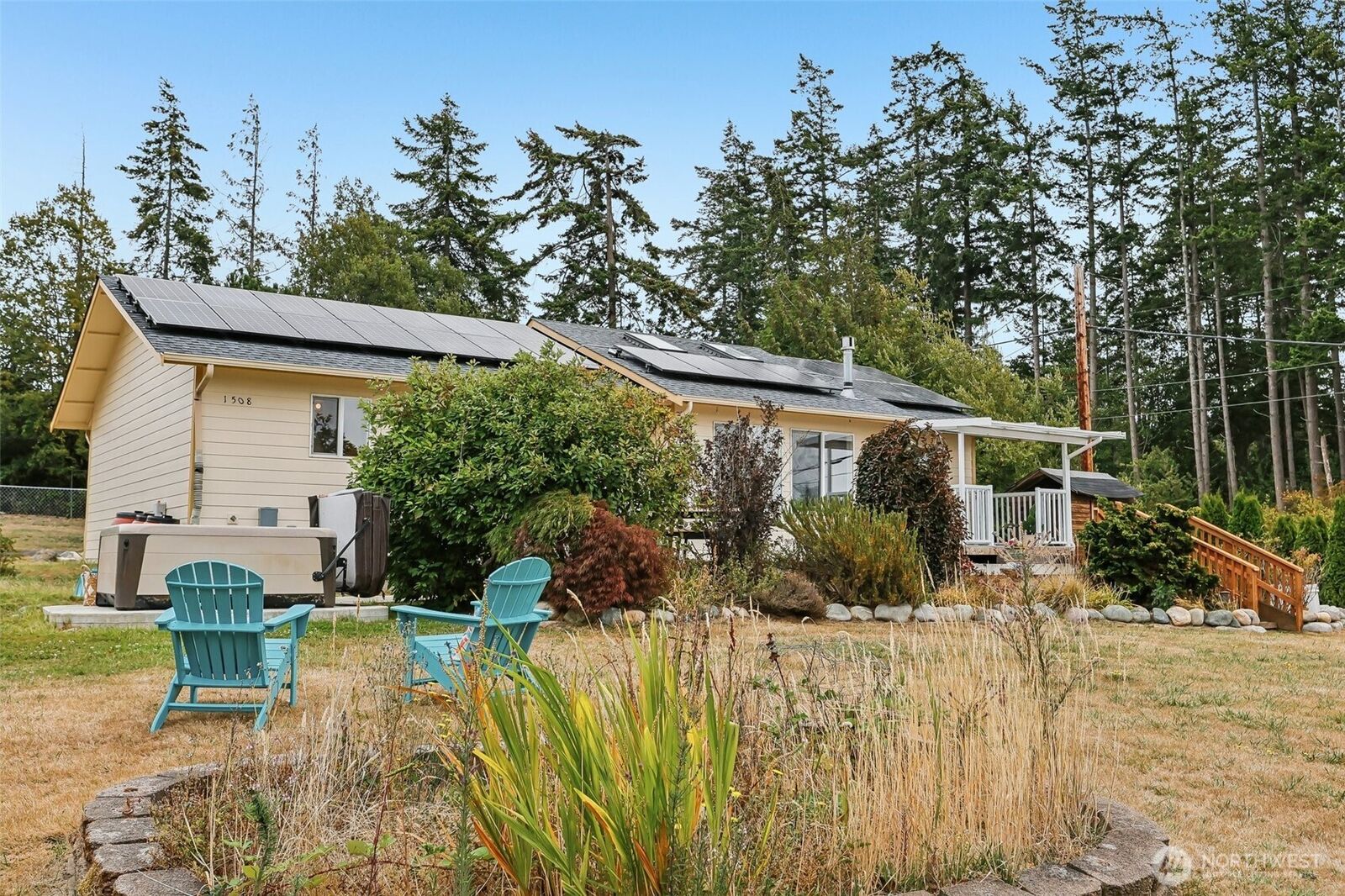 Property Photo: 1508 Hultman Road WA 98282