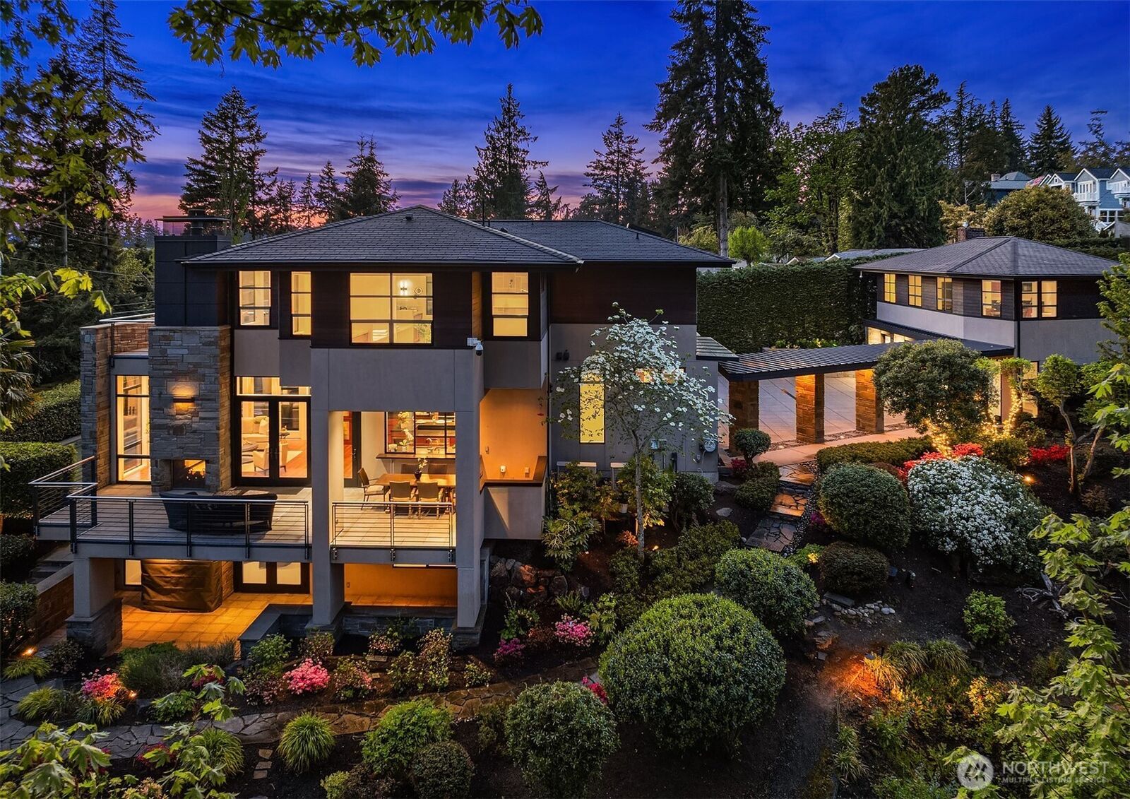 Property Photo: 9632 Lake Washington Boulevard NE WA 98004