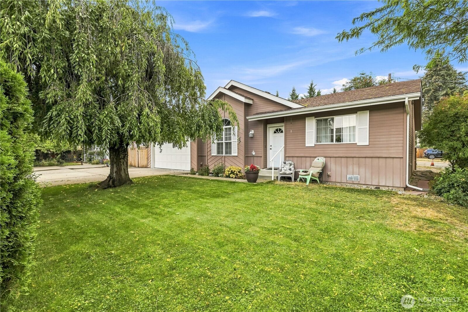 Property Photo: 12 S Charles Street WA 98801