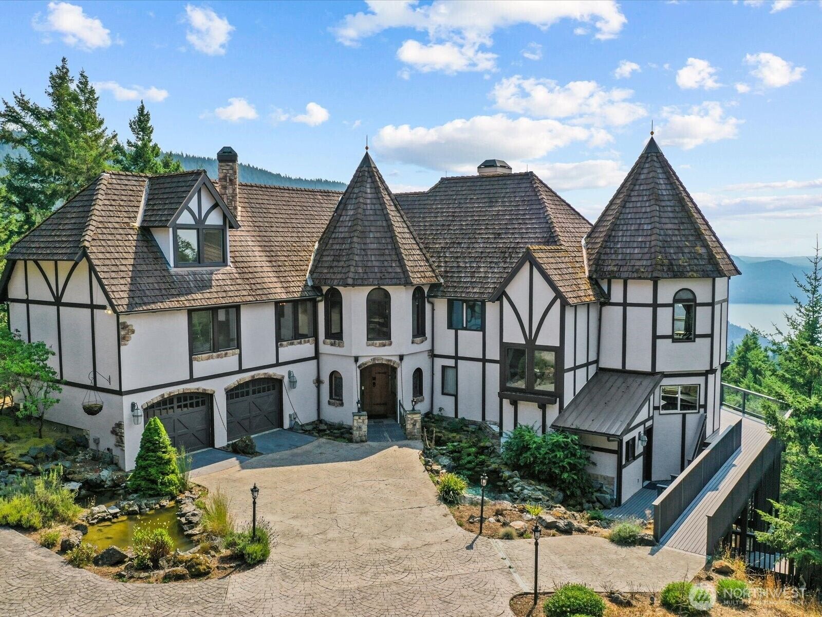Property Photo:  65  Aerie Road  WA 98254 