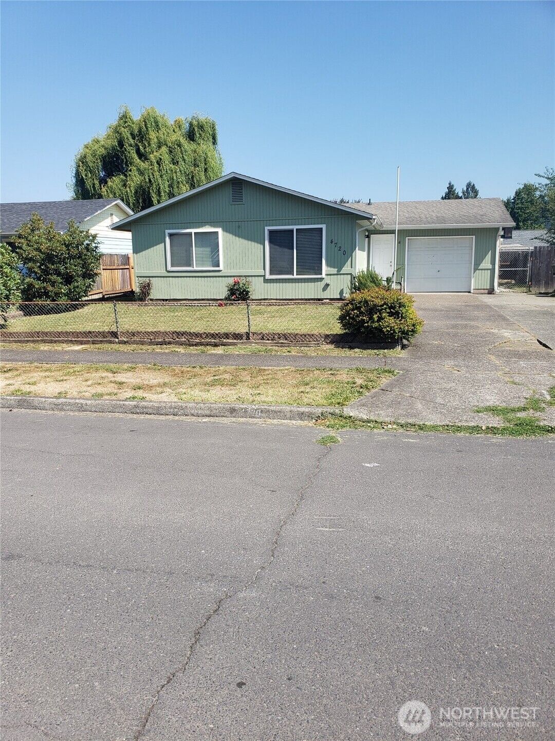 Property Photo: 4720 Merlin Street WA 98632