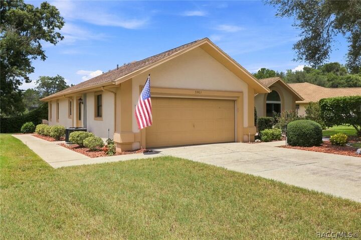 Property Photo:  5983 W Douneray Loop  FL 34429 