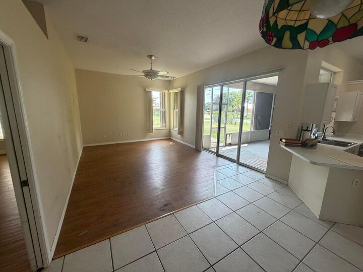 Property Photo: 606 SE Stow Terrace FL 34984