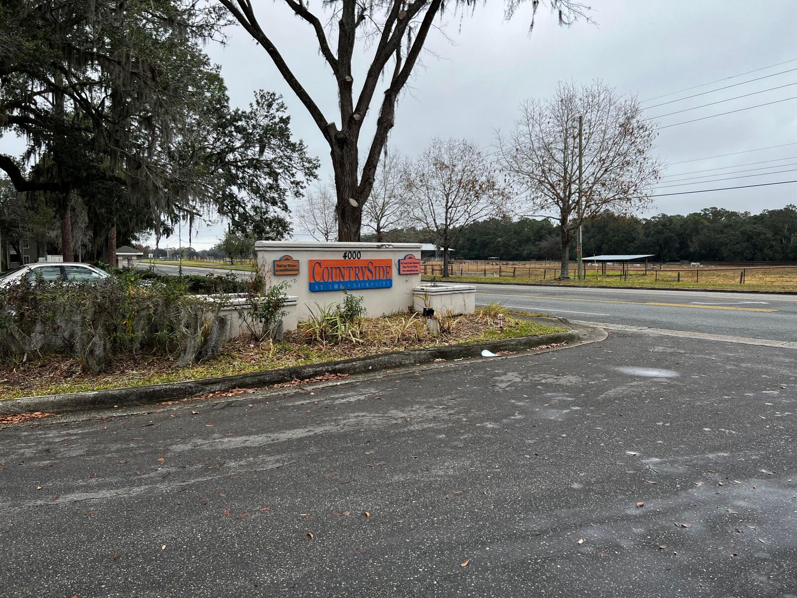 Property Photo: 4000 SW 23rd Street 2-307 FL 32608