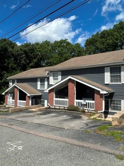 Property Photo:  11 Babcock Street 3  RI 02893 
