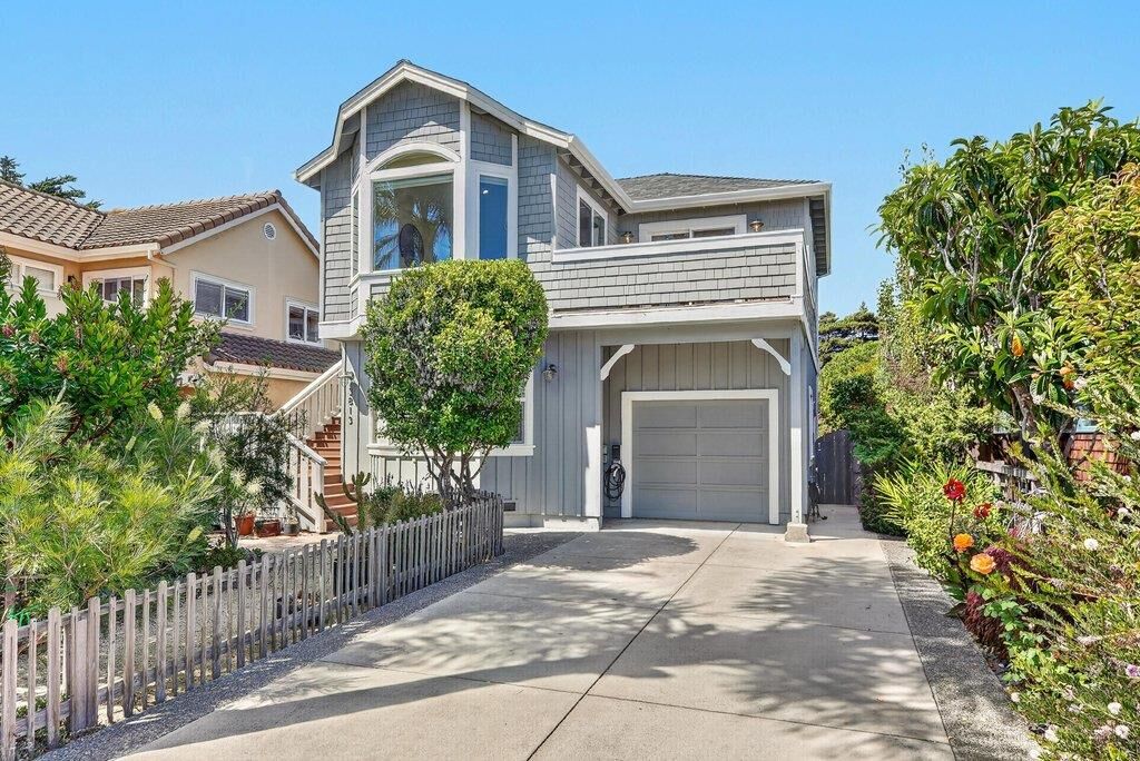 Property Photo:  3813 Floral  CA 95062 