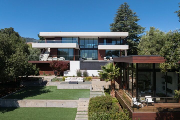 Property Photo:  10718 Mora Drive  CA 94024 