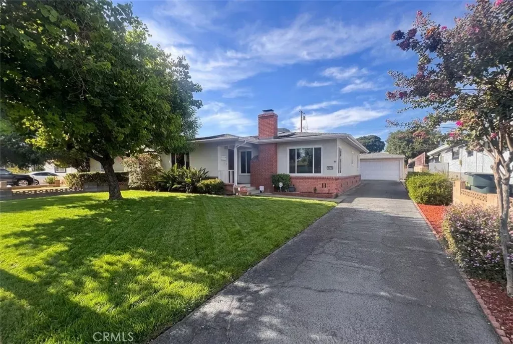 Property Photo: 538 W F Street CA 91762