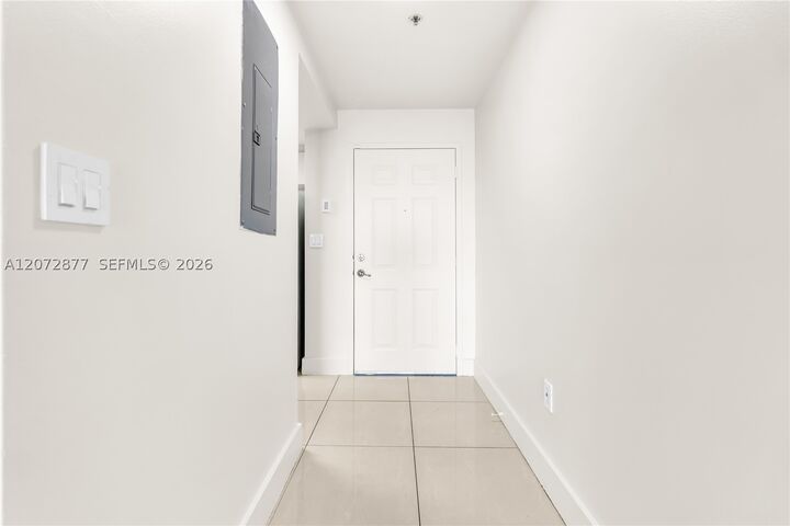 Property Photo:  1650 Coral Way Ph-9  FL 33145 