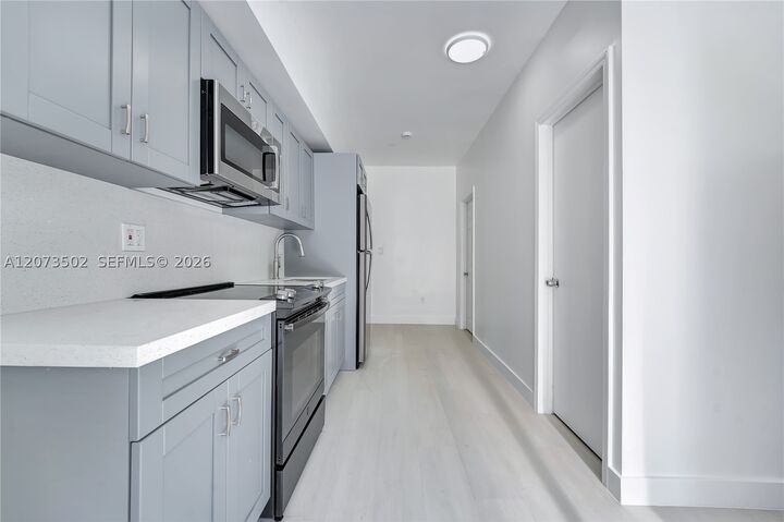 Property Photo: 769 NW 10th St 1 FL 33136