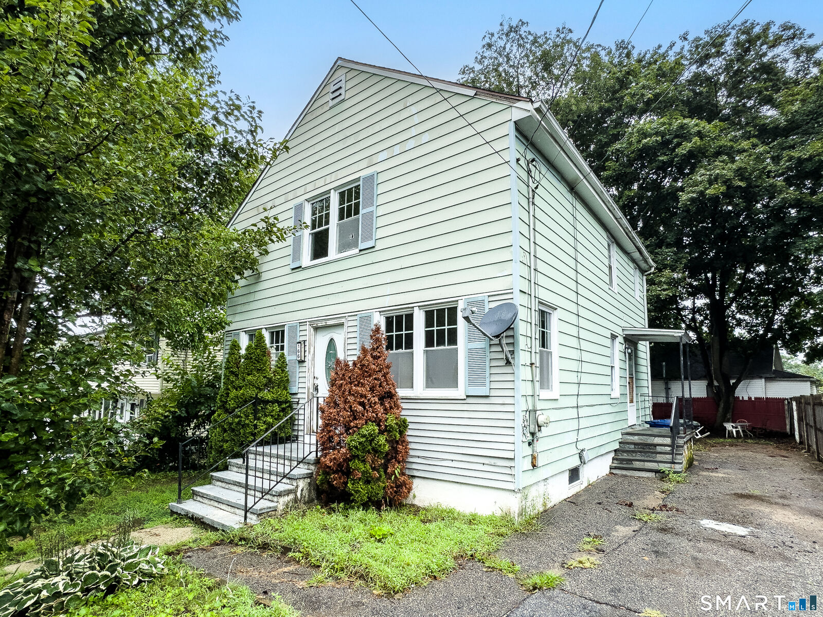 Property Photo: 166 Earl Avenue CT 06606