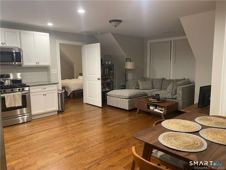 Property Photo:  8 Svea Avenue C  CT 06405 