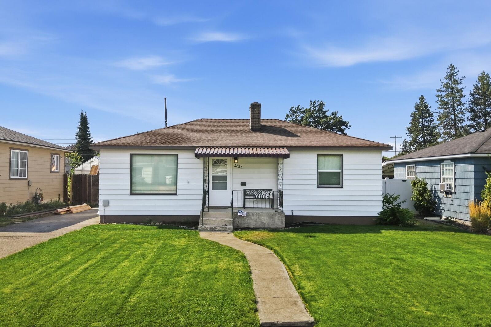 Property Photo:  3823 W Princeton Ave  WA 99205 