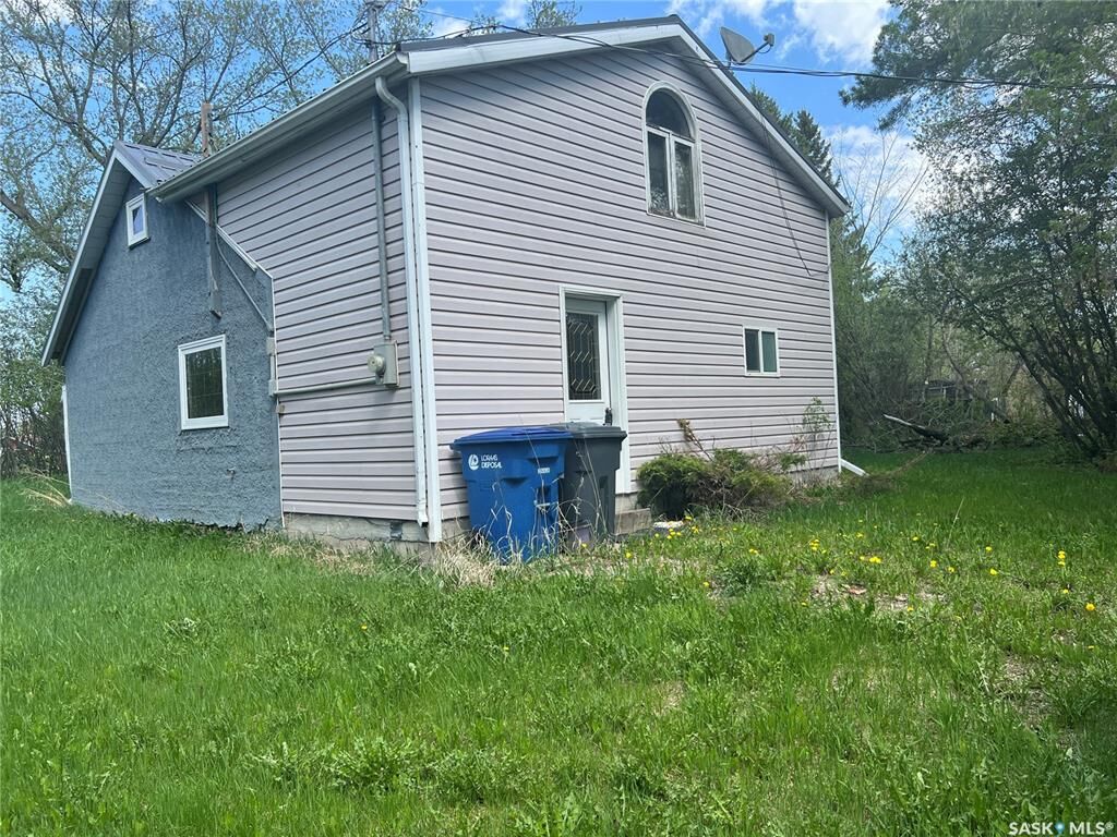 Property Photo: 506 Gonczy Avenue SK S0A 0X0
