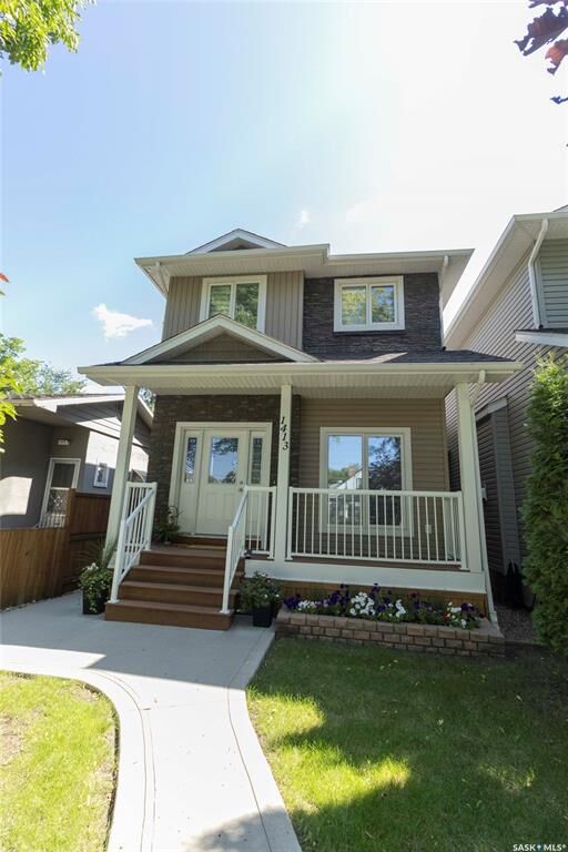 Property Photo:  1413 Cairns Avenue  SK S7H 2H3 