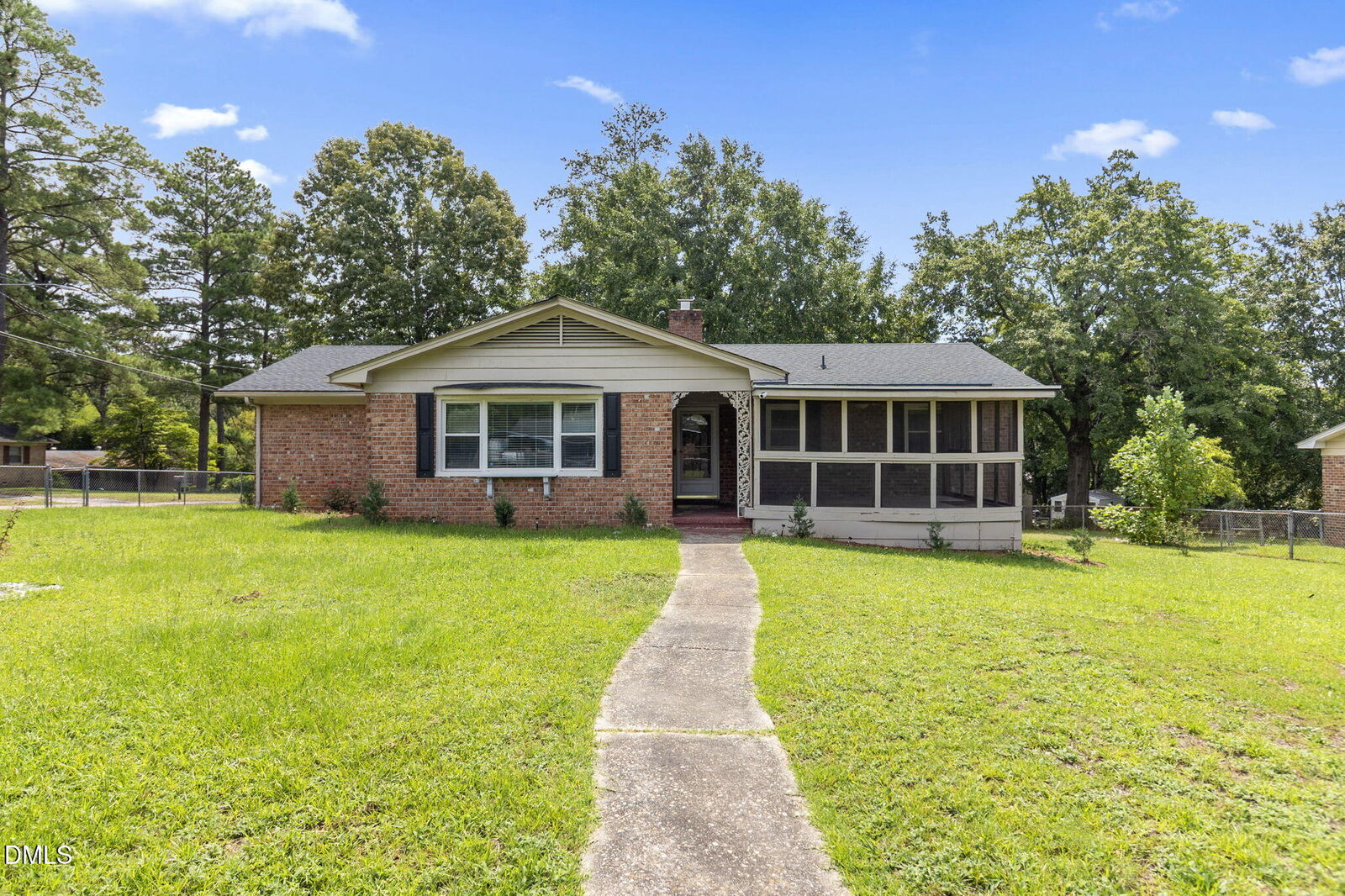 Property Photo:  354 Summer Hill Road  NC 28303 