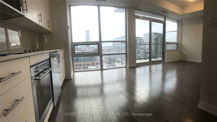 Property Photo:  460 Adelaide Street E 1212  ON M5A 1N6 