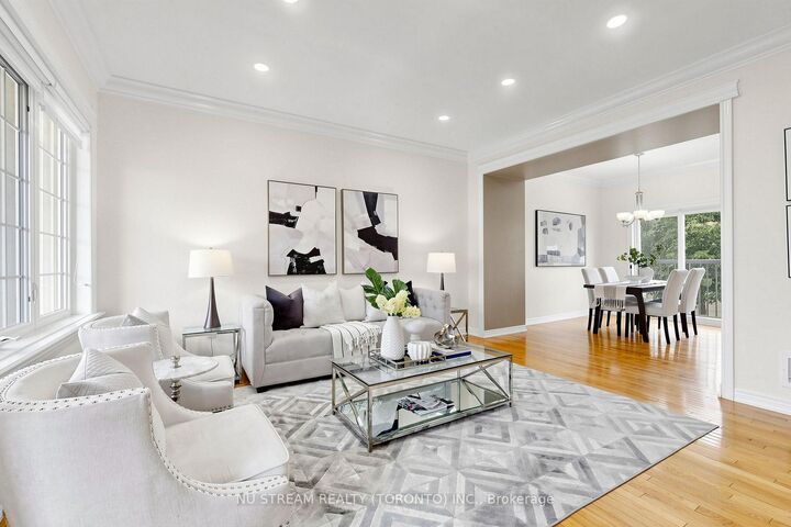 123 Georgian Drive 15 — photo 1
