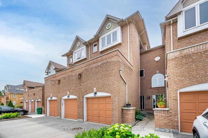 Property Photo:  60 Barondale Drive 256  ON L4Z 3N8 
